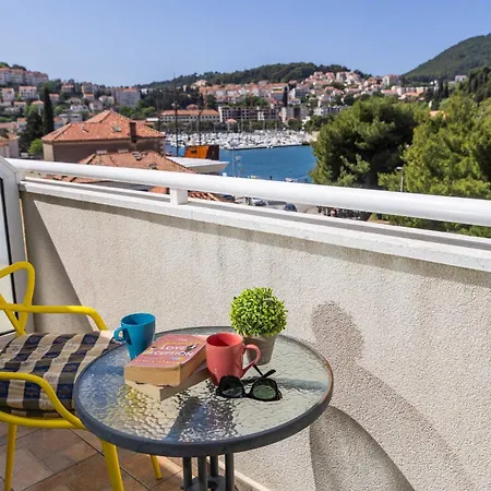 אכסניה Petra Marina דוברובניק