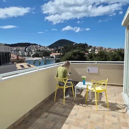 Petra Marina Hostel