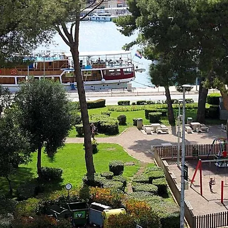 Petra Marina *