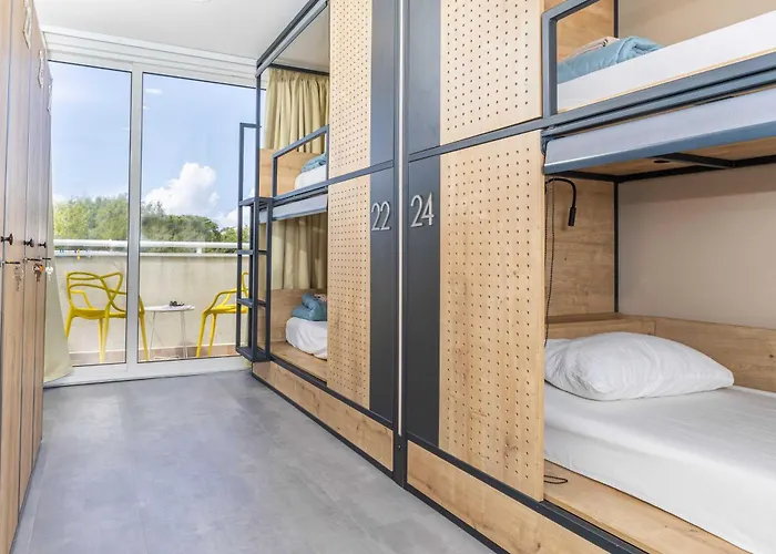 Petra Marina Auberge de jeunesse *