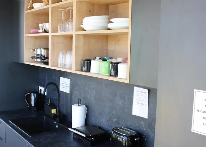 Хостел Petra Marina *