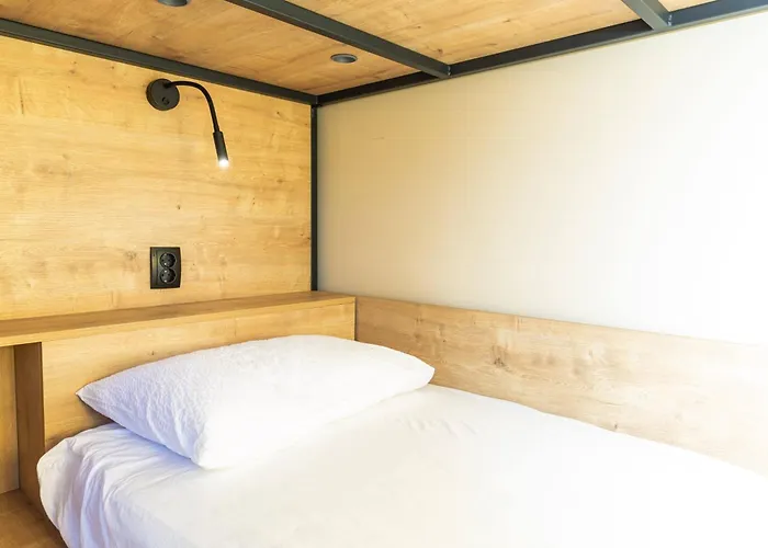 Хостел Petra Marina