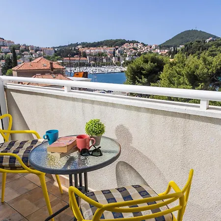 Petra Marina Ντουμπρόβνικ